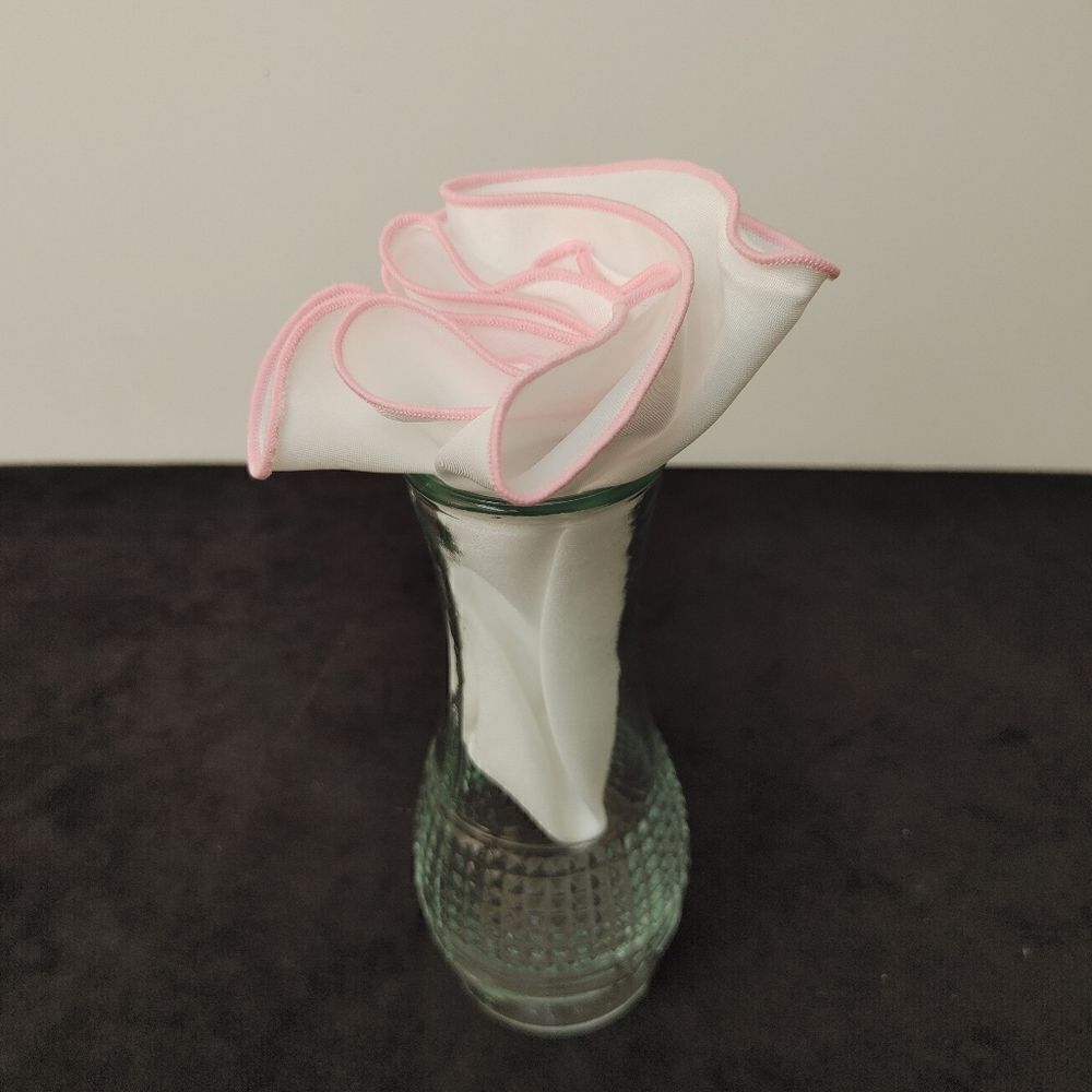 COPY - MEN'S ROUND HANKY POCKET SQUARE.